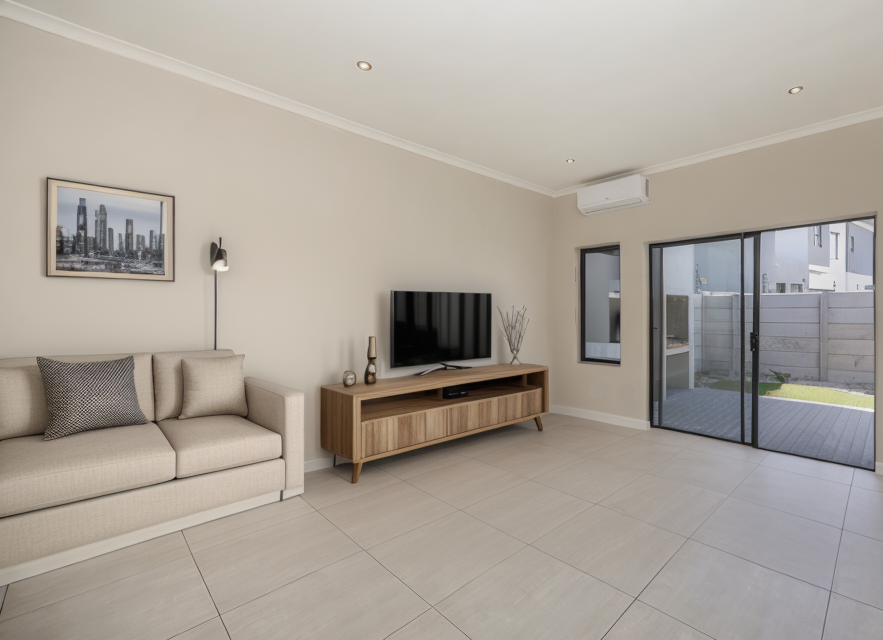 2 Bedroom Property for Sale in Parklands North Western Cape